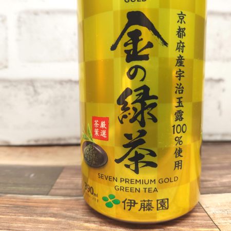 「金の緑茶 ボトル缶」の特徴に関する画像