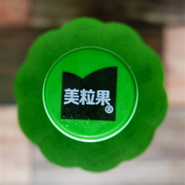 美粒果 白葡萄汁 を上部から見た画像1