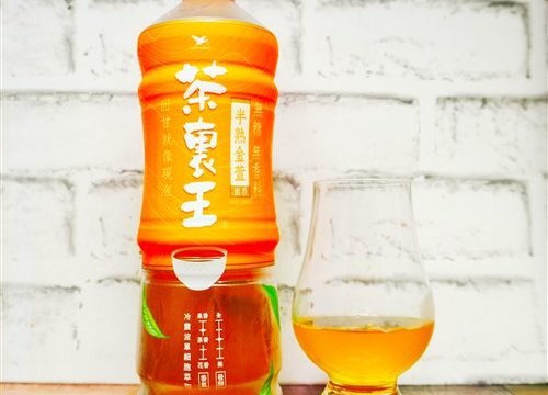 茶裏王 半熟金萱 の画像(写真)1