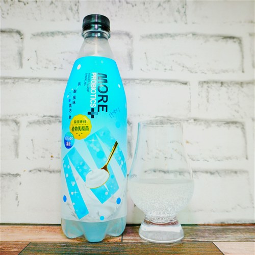 MORE+乳酸菌氣泡飲(乳酸風味) の画像(写真)1