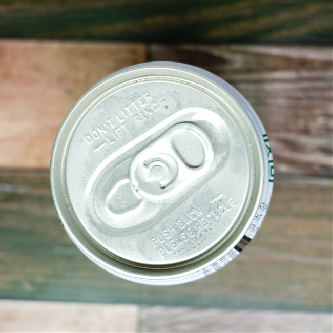 活勁 椰子水 Coconut flavor drink 風味飲料 を上部から見た画像1