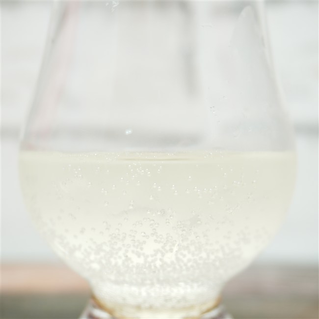 馬力夯 ENERGY DRINK (維士比 WHISBIH MALIHANG) の味や見た目の画像(写真)2