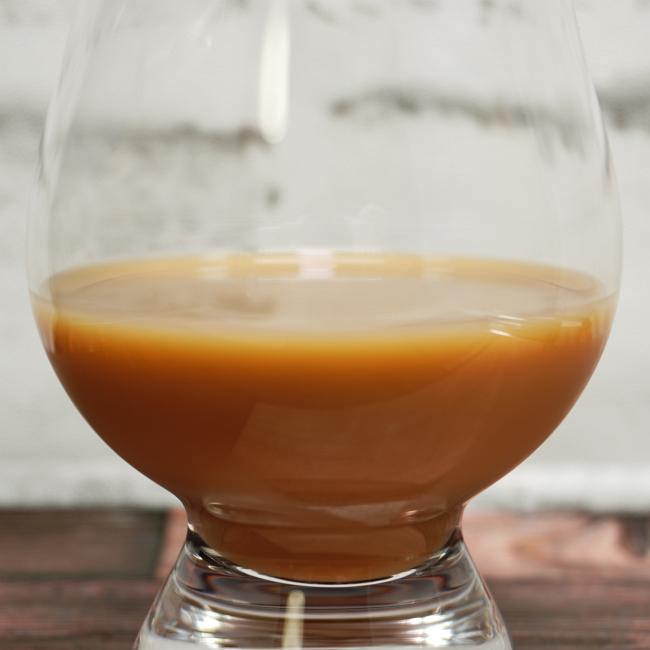「ジョージア ミルクコーヒー」の味や見た目の画像(写真)2