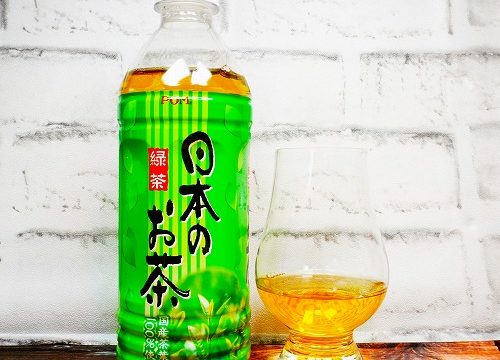 「えひめ飲料 POM 日本のお茶」の画像(写真)1