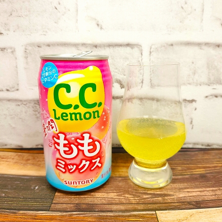 「C.C.レモン 豊潤ももミックス」の画像